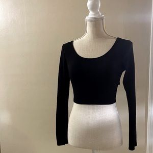Black crop top